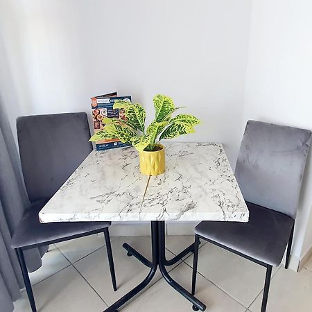 Point Village Hotel And Self Catering มอสเซิลเบย์ ภายนอก รูปภาพ