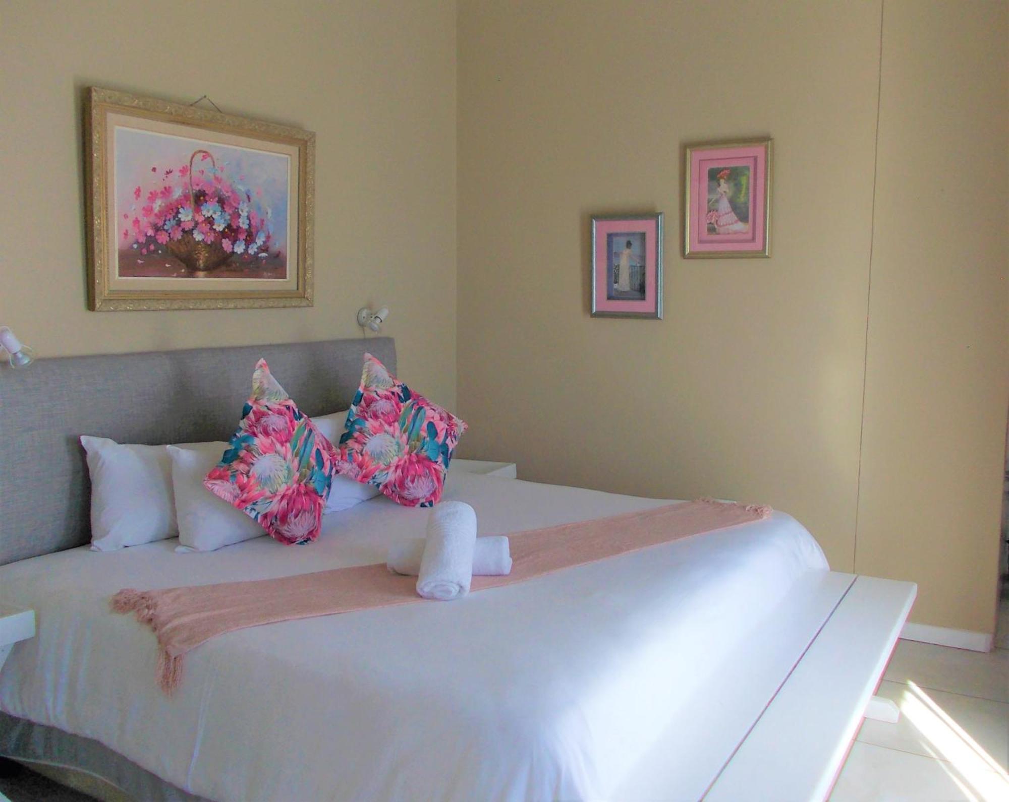 Point Village Hotel And Self Catering มอสเซิลเบย์ ภายนอก รูปภาพ