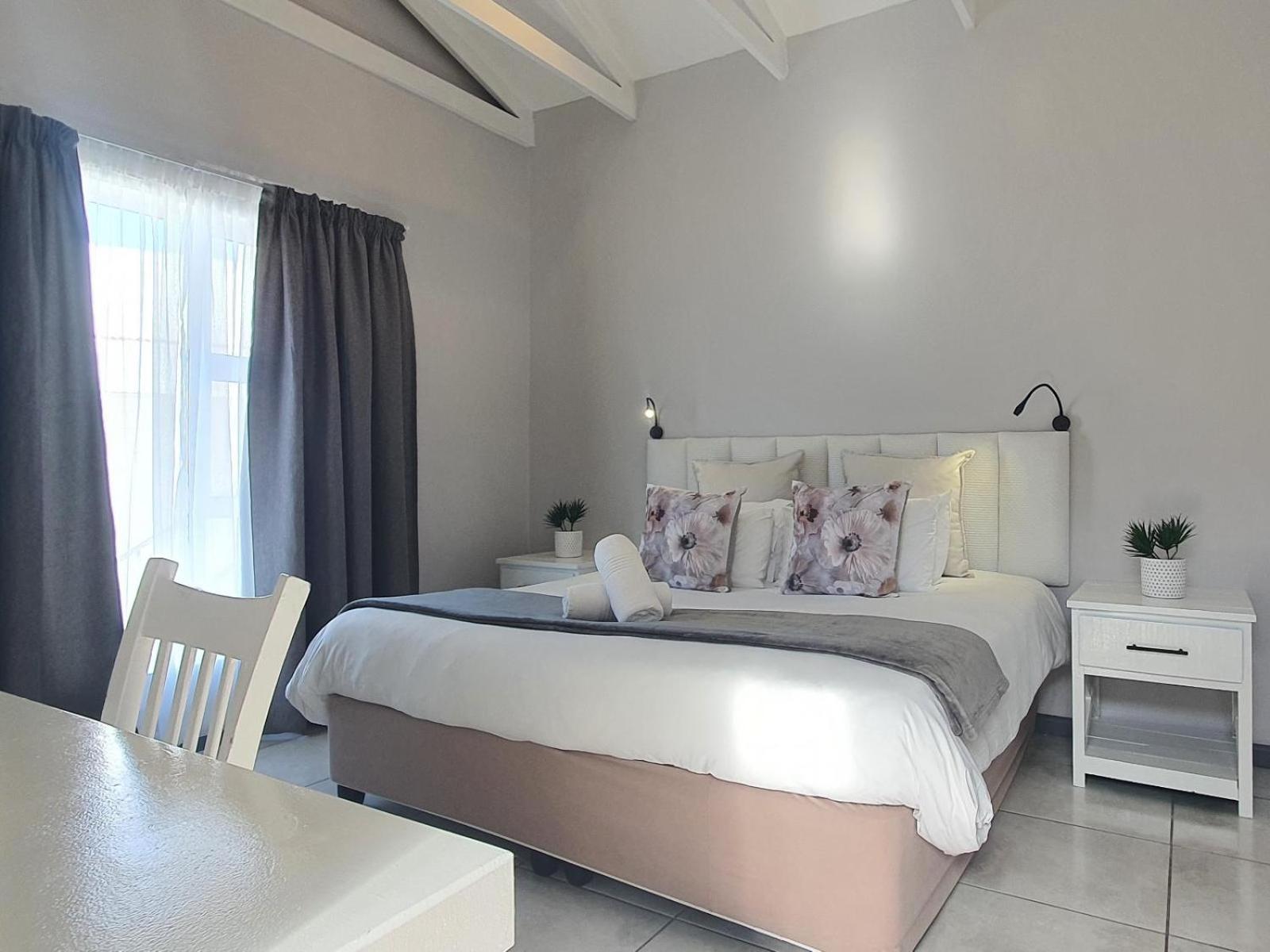 Point Village Hotel And Self Catering มอสเซิลเบย์ ห้อง รูปภาพ